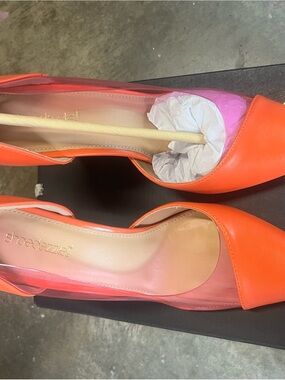 Shoe Dazzle Orange and Pink Open-Toe Women's Heels